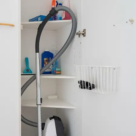Hiisi Homes Sauna Airport Apartamento *