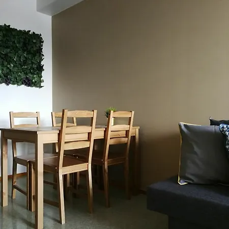 Apartamento Hiisi Homes Sauna Airport *