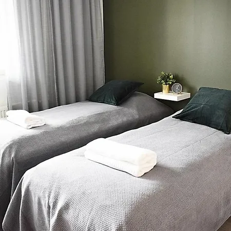 Hiisi Homes Sauna Airport Apartment Vantaa